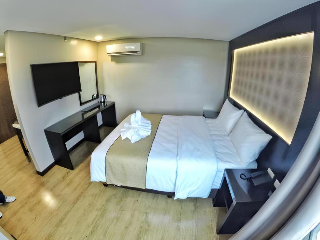 Grand Xing Imperial Hotel Iloilo City Buitenkant foto