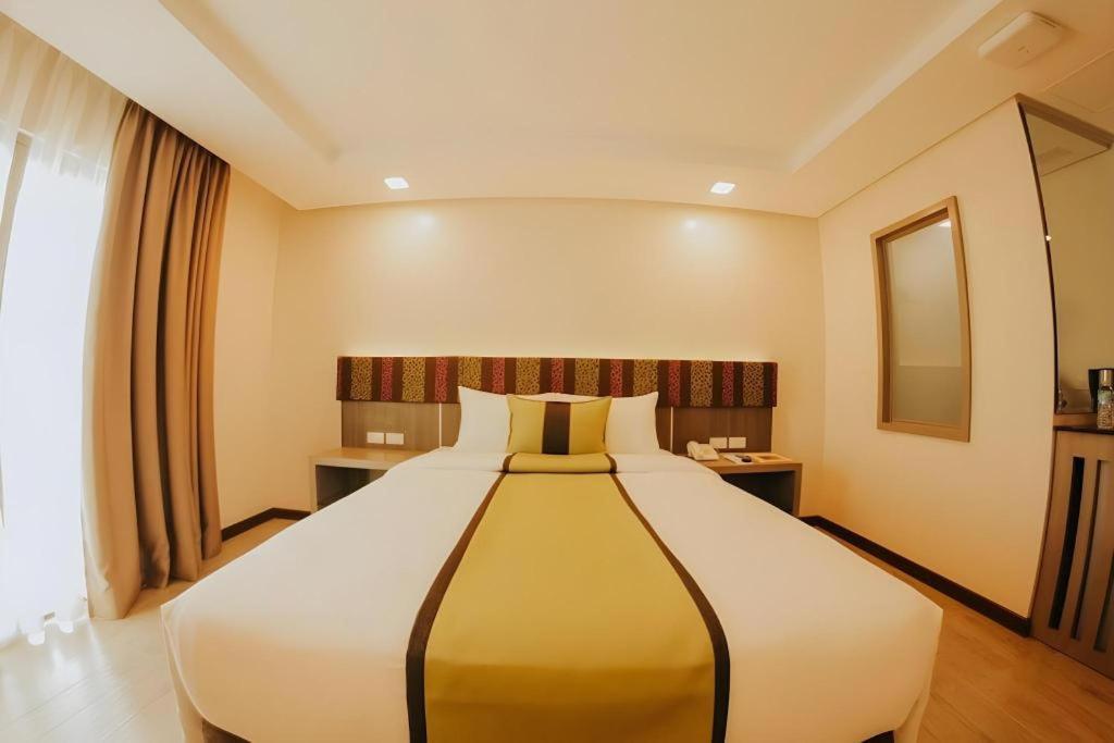 Grand Xing Imperial Hotel Iloilo City Buitenkant foto