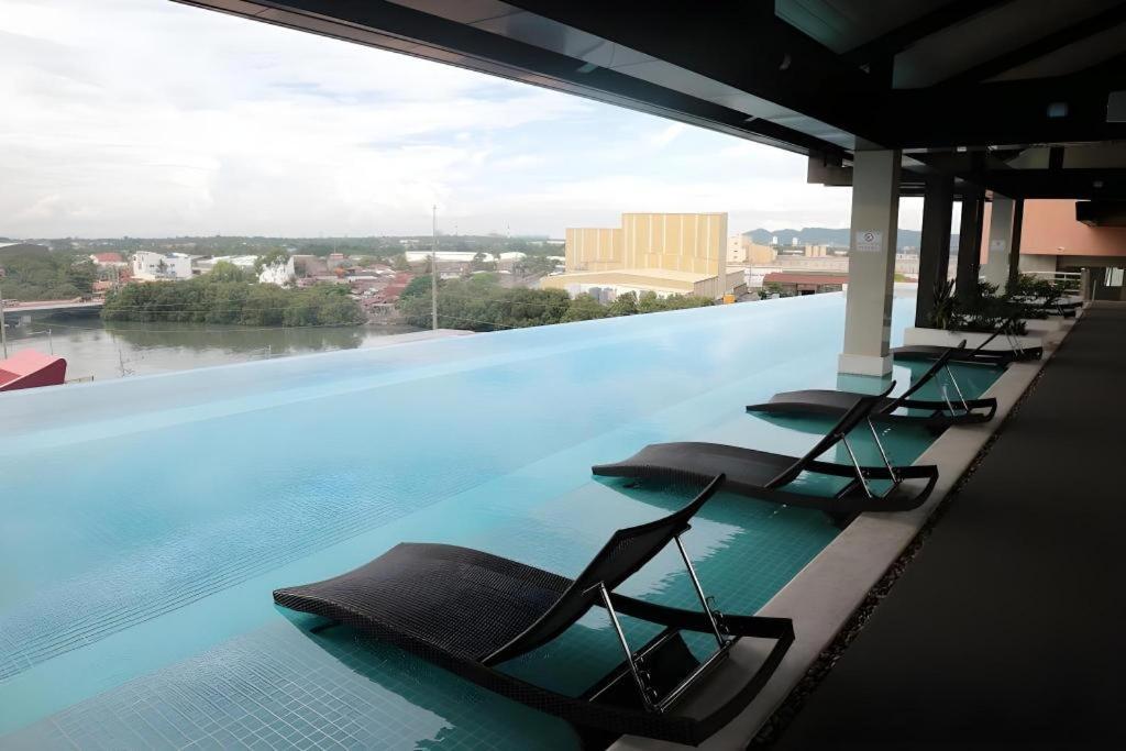 Grand Xing Imperial Hotel Iloilo City Buitenkant foto